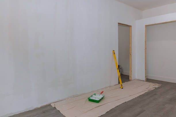 Asbestos and Lead Testing During Mold Inspection in El Lago, TX